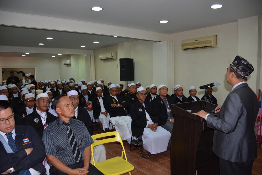 Wakil Kepala SBPAC Bertemu Jemaah Haji Thailand di Saudi